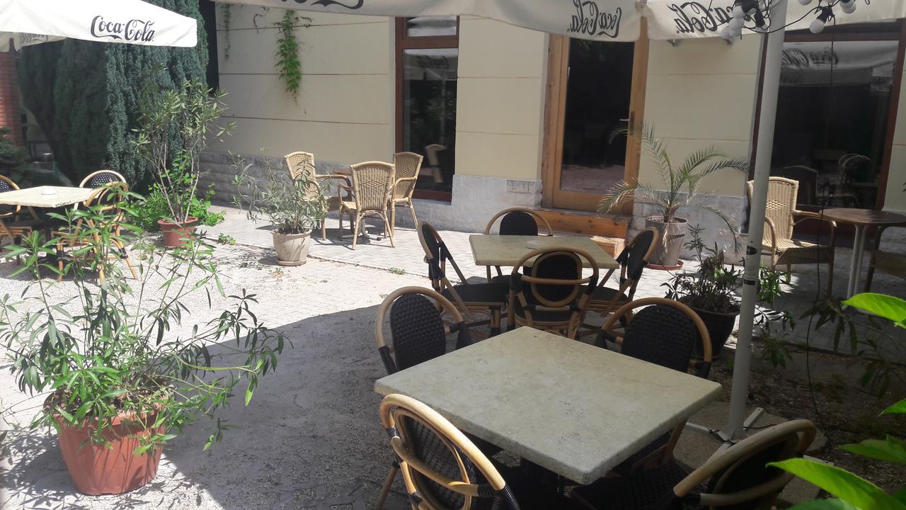 סגד Hotel Matrix מראה חיצוני תמונה